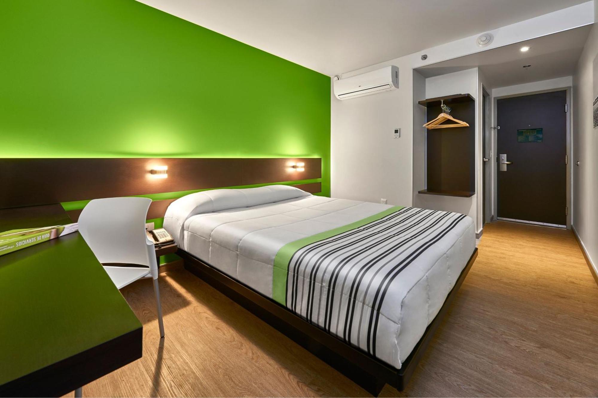 City Express Junior By Marriott Toluca Zona Industrial Ngoại thất bức ảnh