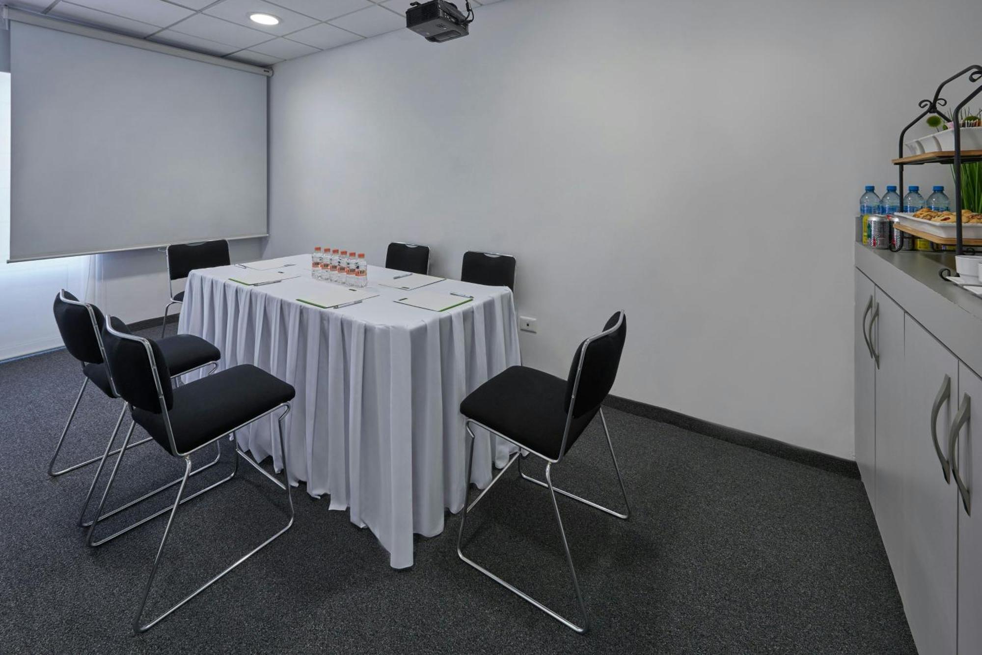 City Express Junior By Marriott Toluca Zona Industrial Ngoại thất bức ảnh